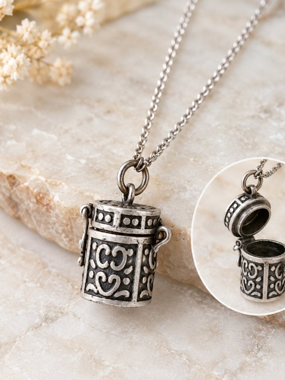 Vintage 925 Sterling Silver Prayer Box Pendant Necklace Chain